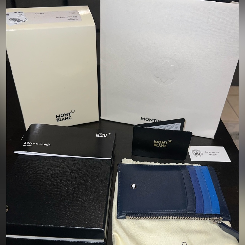 Mont Blanc wallet/cardholder. Excellent condition with box and papers.